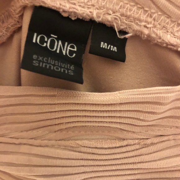 Skirt - Picture 2 of 2